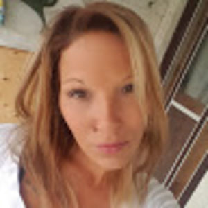 Meet your Posher, Ana